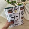 Книжный чехол "Дракон и книги" 19х26 см